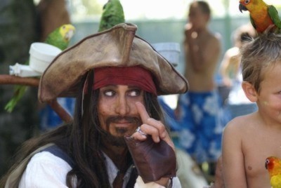 parrot Jack, a parody of Captain Jack Sparrow for birthday party